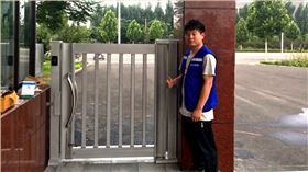 刷卡電動(dòng)出入小門_安陽市綜合檢測(cè)基地