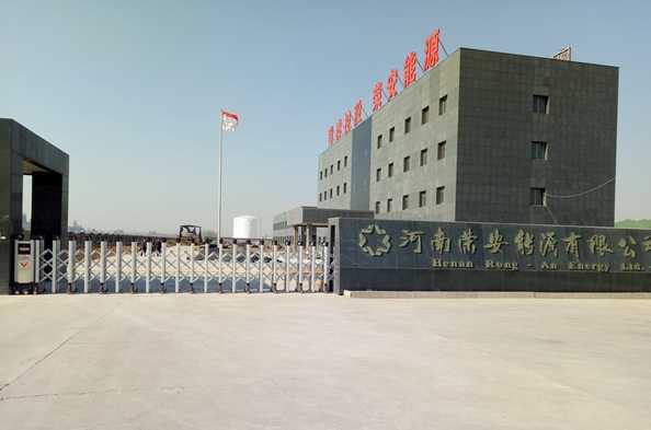 在炎熱的夏季，電動(dòng)伸縮門要怎樣防止中暑